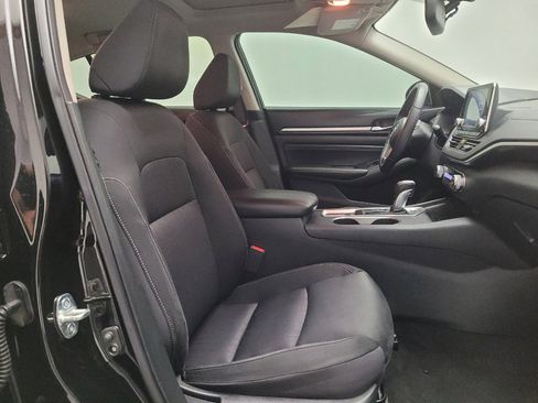 Used 2019 Nissan Altima 2.5 SV FWD image 21