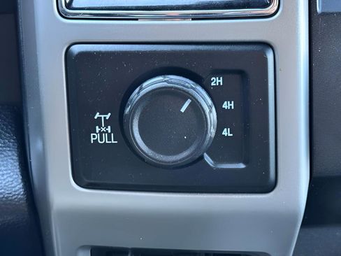 Used 2021 Ford F250 Lariat w/ Lariat Ultimate Package AWD/4WD image 39