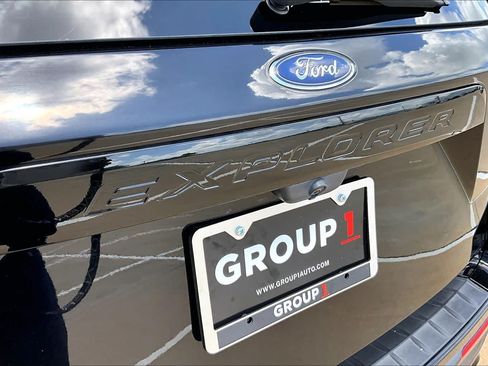 Used 2022 Ford Explorer ST-Line RWD image 10