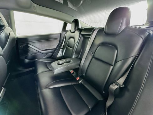 Used 2018 Tesla Model 3 Long Range AWD/4WD image 28