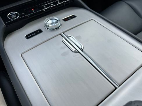 New 2026 Lincoln Navigator Reserve AWD/4WD image 29