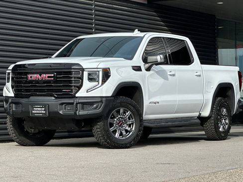 Used 2025 GMC Sierra 1500 AT4X image 1