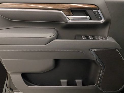 New 2026 Chevrolet Silverado 2500 LT w/ All Star Edition AWD/4WD image 18