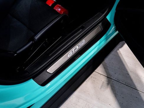 Used 2024 Porsche 911 GT3 RS w/ Weissach Package RWD image 23