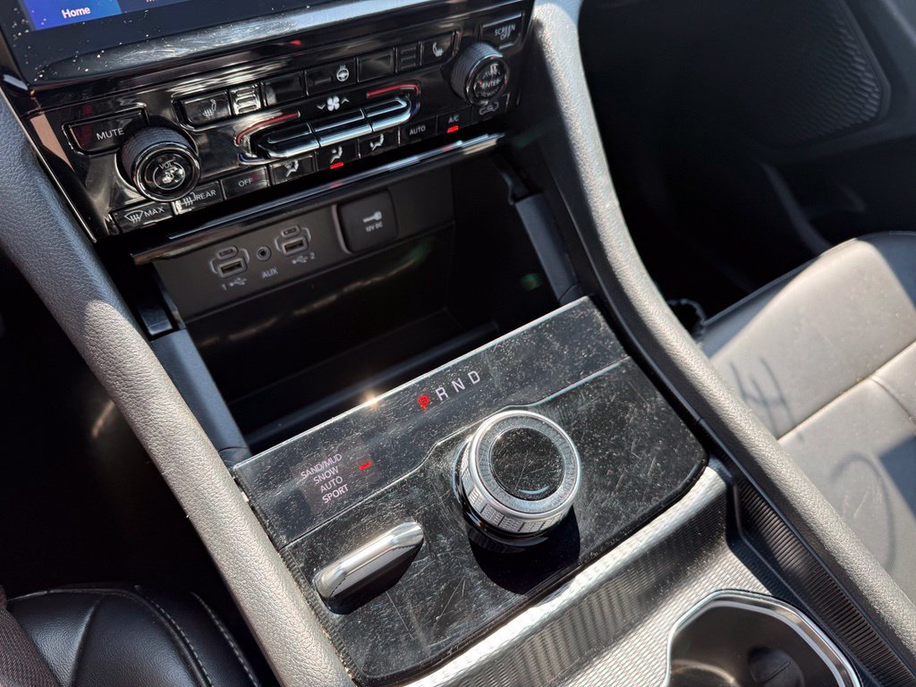 Used 2024 Jeep Grand Cherokee Limited AWD/4WD image 20