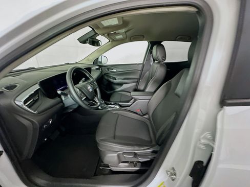 Used 2025 Buick Encore GX Preferred image 13