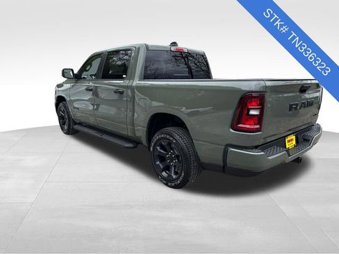 New 2026 RAM 1500 Express AWD/4WD image 5