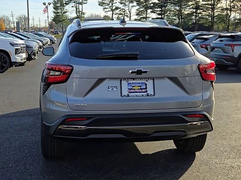 New 2026 Chevrolet Trax ACTIV image 3