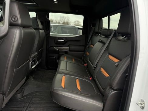 Used 2020 GMC Sierra 1500 AT4 w/ AT4 Premium Package image 17