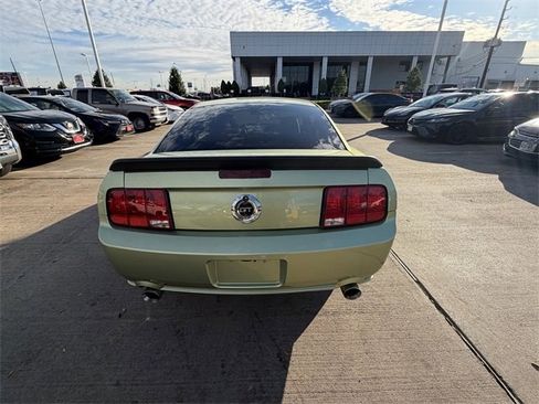 Used 2005 Ford Mustang GT image 6