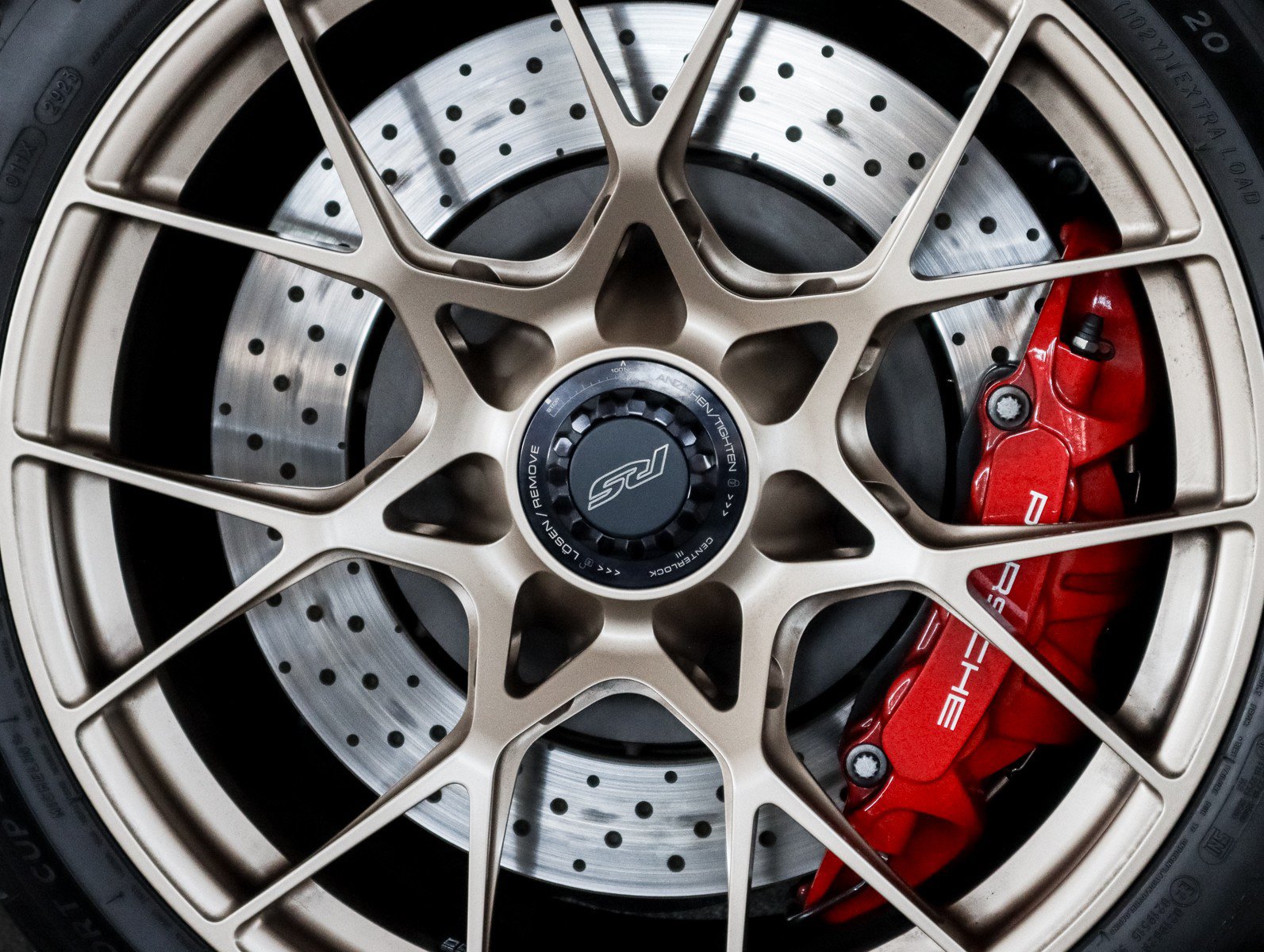 Certified 2024 Porsche 911 GT3 RS RWD image 13