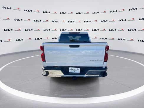 Used 2025 Chevrolet Silverado 1500 LT image 7