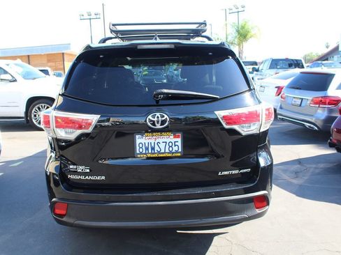 Used 2015 Toyota Highlander Limited Platinum AWD/4WD image 6