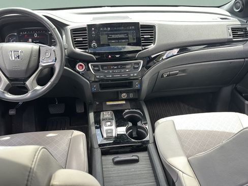 Certified 2023 Honda Passport Elite image 13