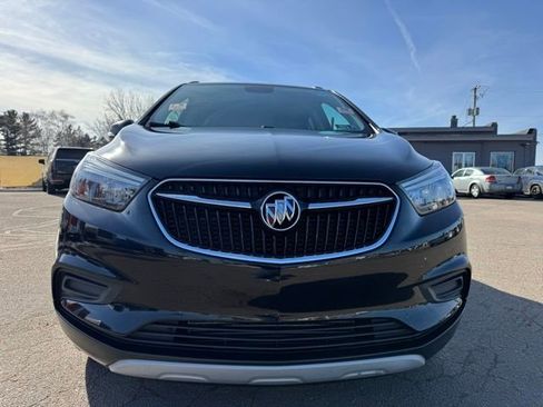 Used 2019 Buick Encore Preferred AWD/4WD image 2