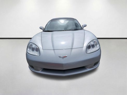 Used 2010 Chevrolet Corvette Convertible w/ Preferred Equipment Group image 9