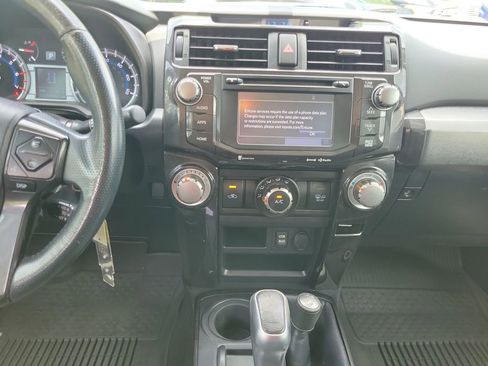 Used 2016 Toyota 4Runner TRD Pro AWD/4WD image 19