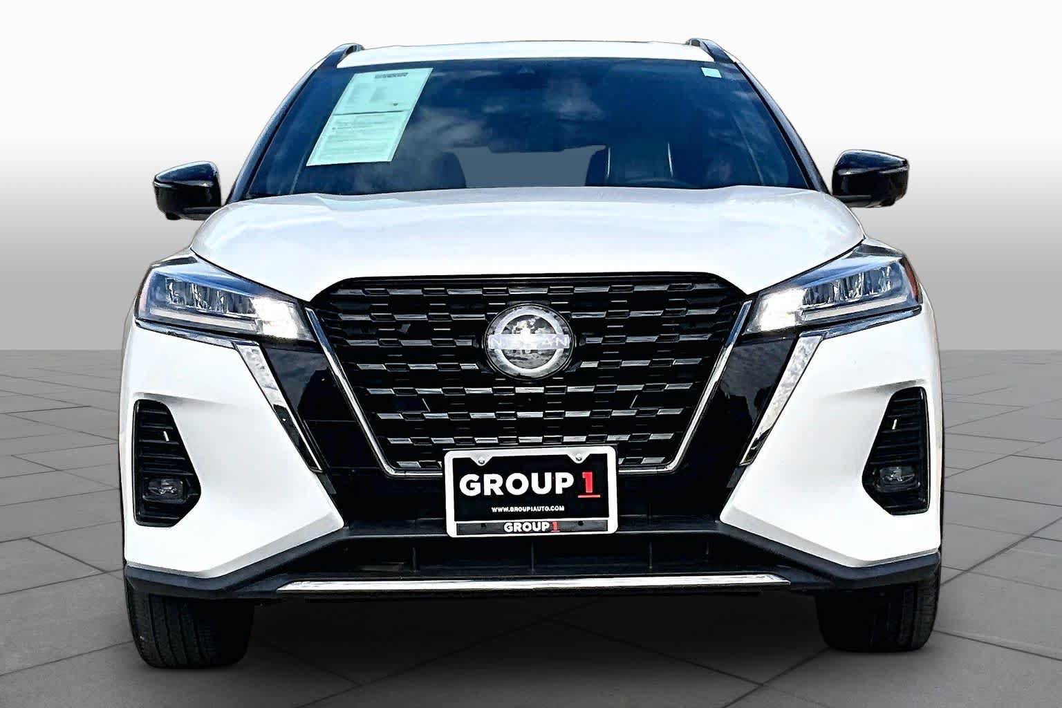 Certified 2024 Nissan Kicks SR w/ SR Premium Package FWD image 4