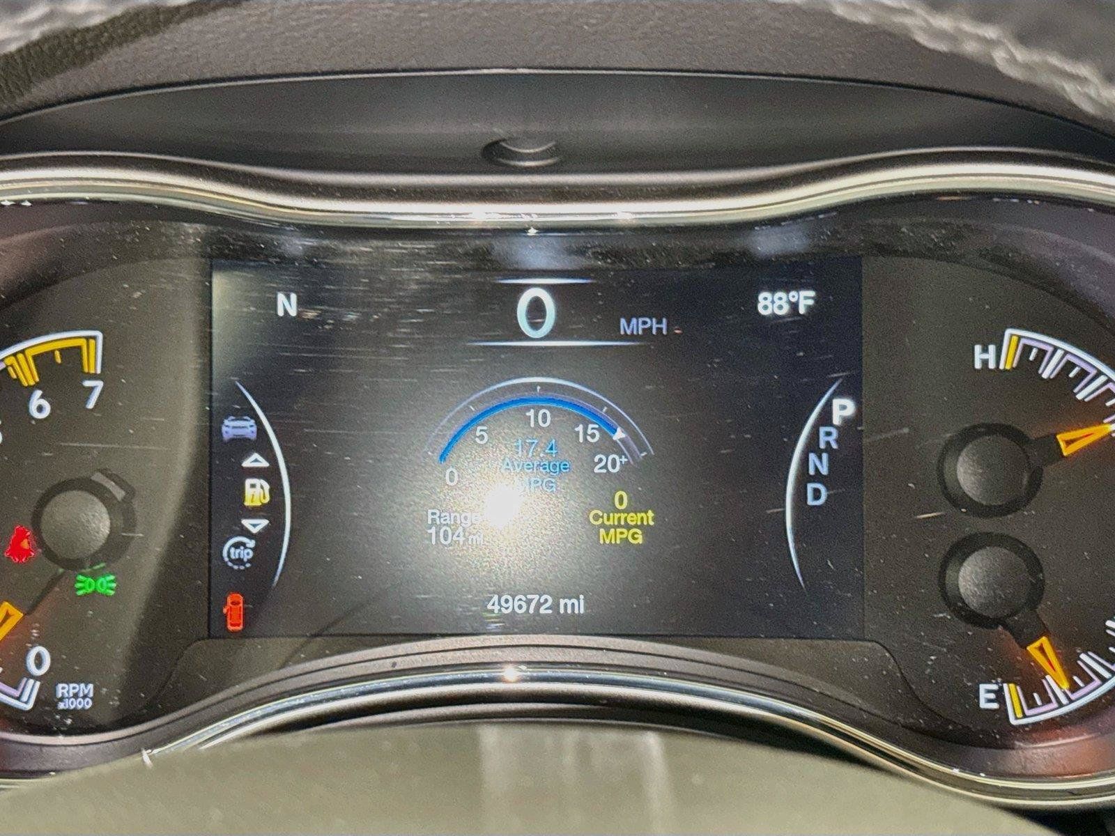 Used 2021 Jeep Grand Cherokee Limited w/ Luxury Group II AWD/4WD image 10