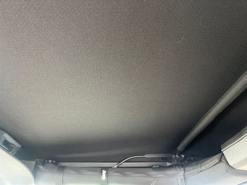 Used 2018 Jeep Wrangler Unlimited Rubicon w/ Cold Weather Group image 20