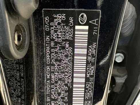Used 2005 Lexus ES 330 FWD image 16