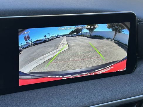 Used 2026 Nissan Kicks SV image 23