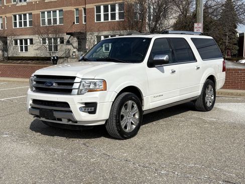 Used 2016 Ford Expedition EL Platinum image 2
