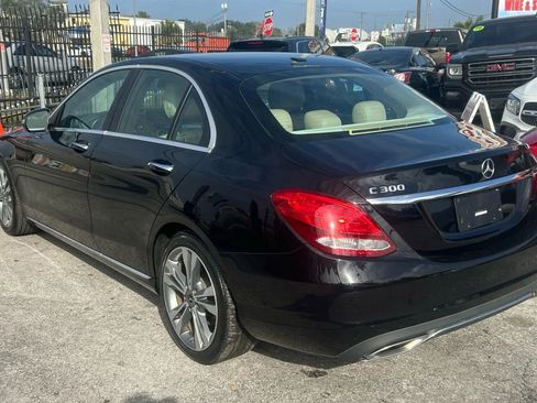 Used 2017 Mercedes-Benz C 300 Sedan image 6