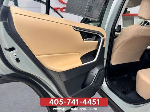 Used 2019 Toyota RAV4 XLE w/ Protection Package AWD/4WD image 26