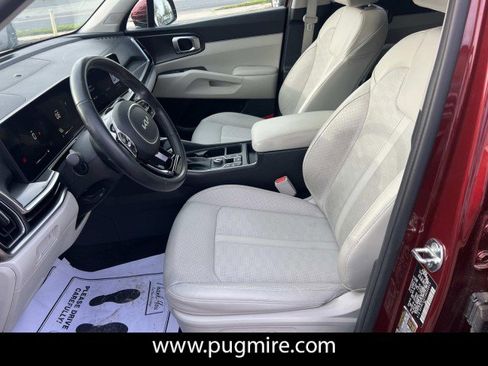 Used 2025 Kia Sorento S w/ Panoramic Sunroof Package image 9
