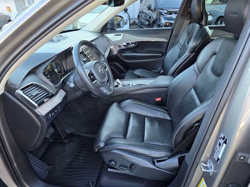 Used 2020 Volvo XC90 T8 Inscription image 22