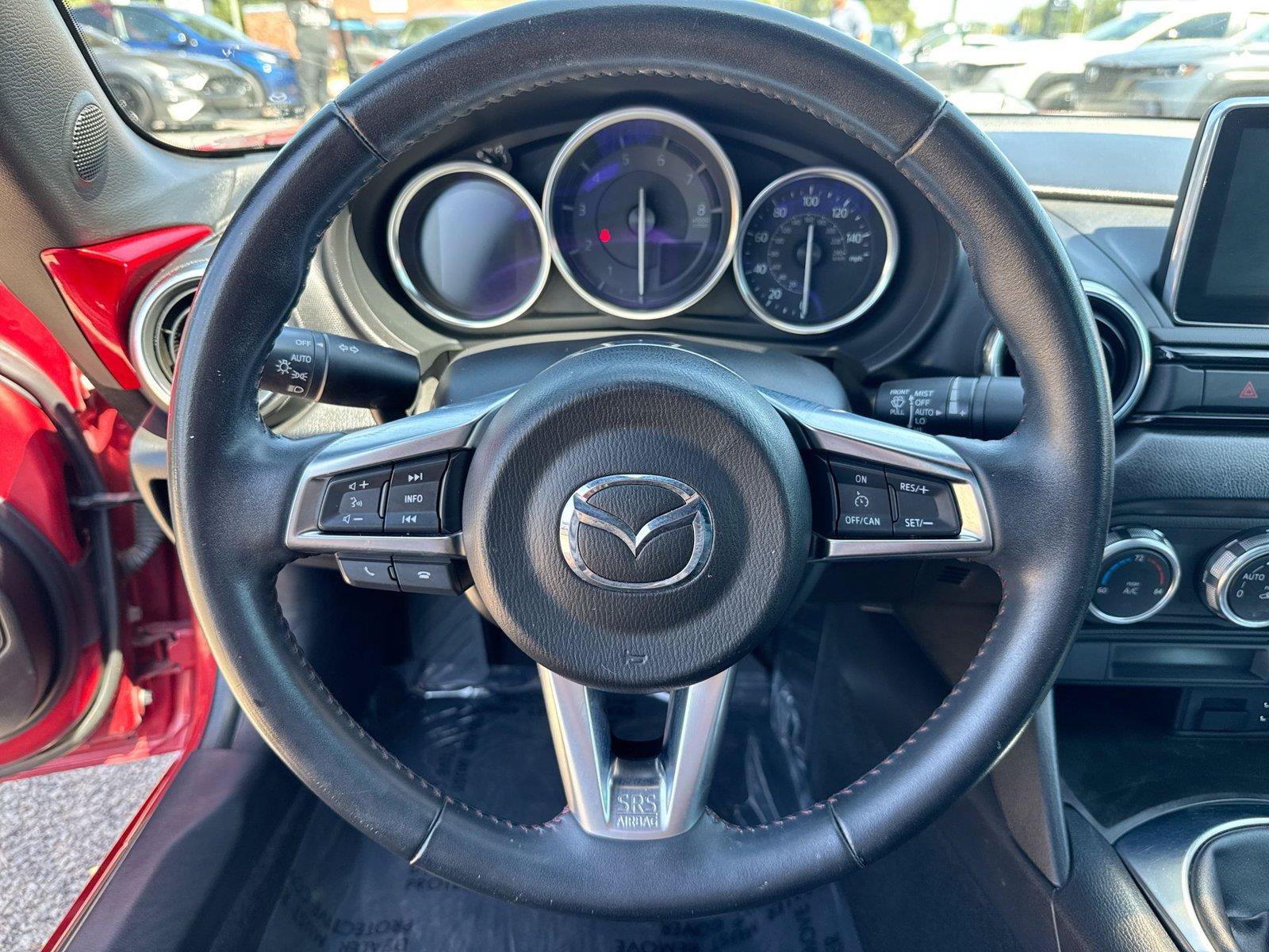 Used 2016 MAZDA MX-5 Miata Grand Touring RWD image 6