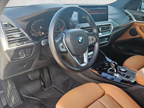 Used 2024 BMW X3 sDrive30i w/ Premium Package RWD image 10