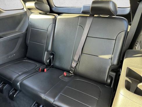 Used 2018 Chevrolet Traverse Premier w/ Driver Confidence II Package image 19