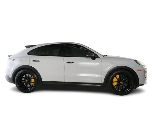 Used 2024 Porsche Cayenne Turbo GT AWD/4WD image 5