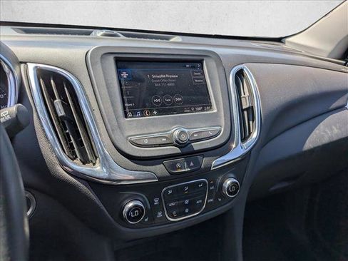 Used 2023 Chevrolet Equinox LT FWD image 13
