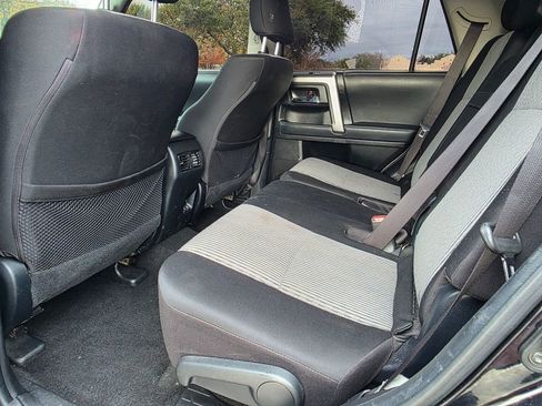 Used 2021 Toyota 4Runner SR5 image 27