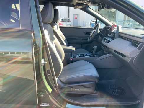 Used 2026 Subaru Outback Limited AWD/4WD image 27