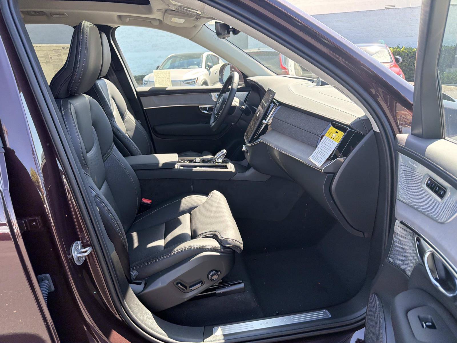 New 2027 Volvo XC90 B6 Ultra AWD/4WD image 21
