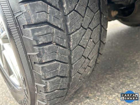 Used 2018 Ford F150 Lariat w/ Equipment Group 502A Luxury image 23