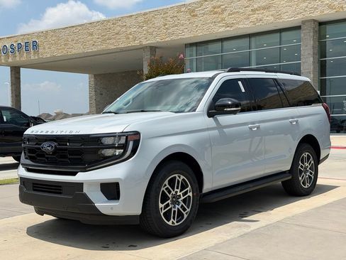 New 2026 Ford Expedition Active RWD image 41