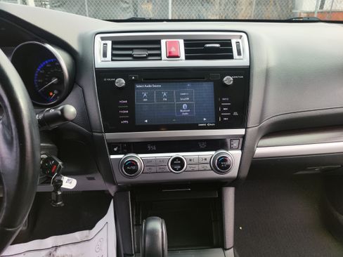 Used 2016 Subaru Legacy 2.5i Limited image 30