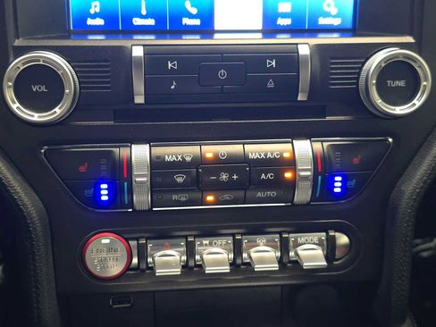 Used 2019 Ford Mustang Bullitt RWD image 16