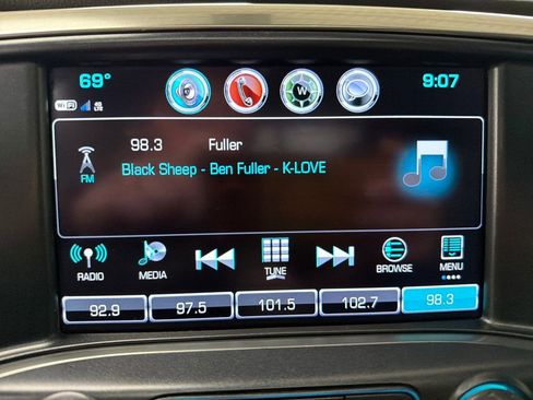 Used 2017 Chevrolet Silverado 1500 LTZ Z71 AWD/4WD image 22