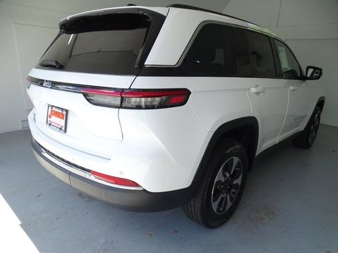 Certified 2023 Jeep Grand Cherokee 4WD 4xe image 25