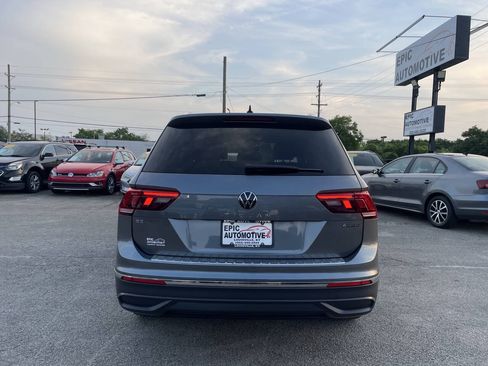Used 2022 Volkswagen Tiguan SE AWD/4WD image 4
