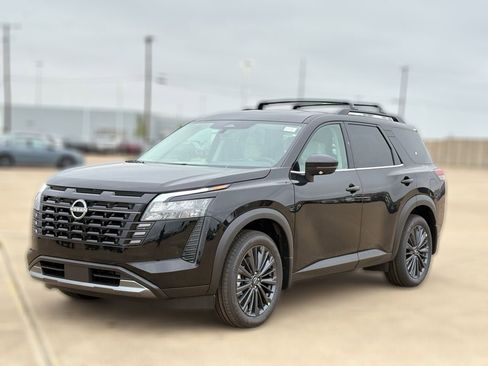 New 2026 Nissan Pathfinder SL FWD image 2