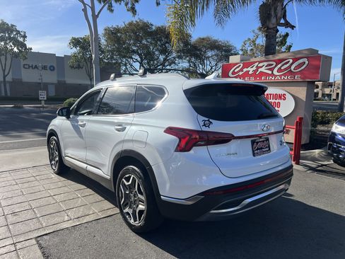 Used 2021 Hyundai Santa Fe Limited image 6