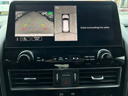 Used 2024 INFINITI QX80 Luxe image 14