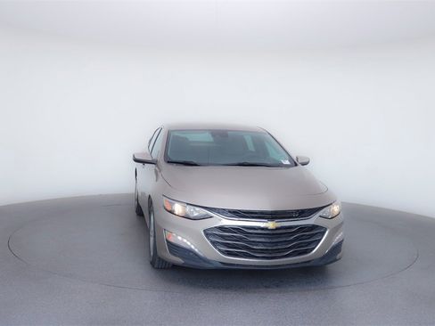 Used 2023 Chevrolet Malibu LT image 12